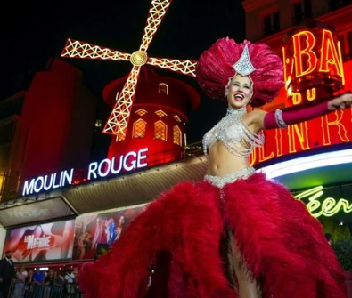 Moulin Rouge Paris - Pickleball vacations France